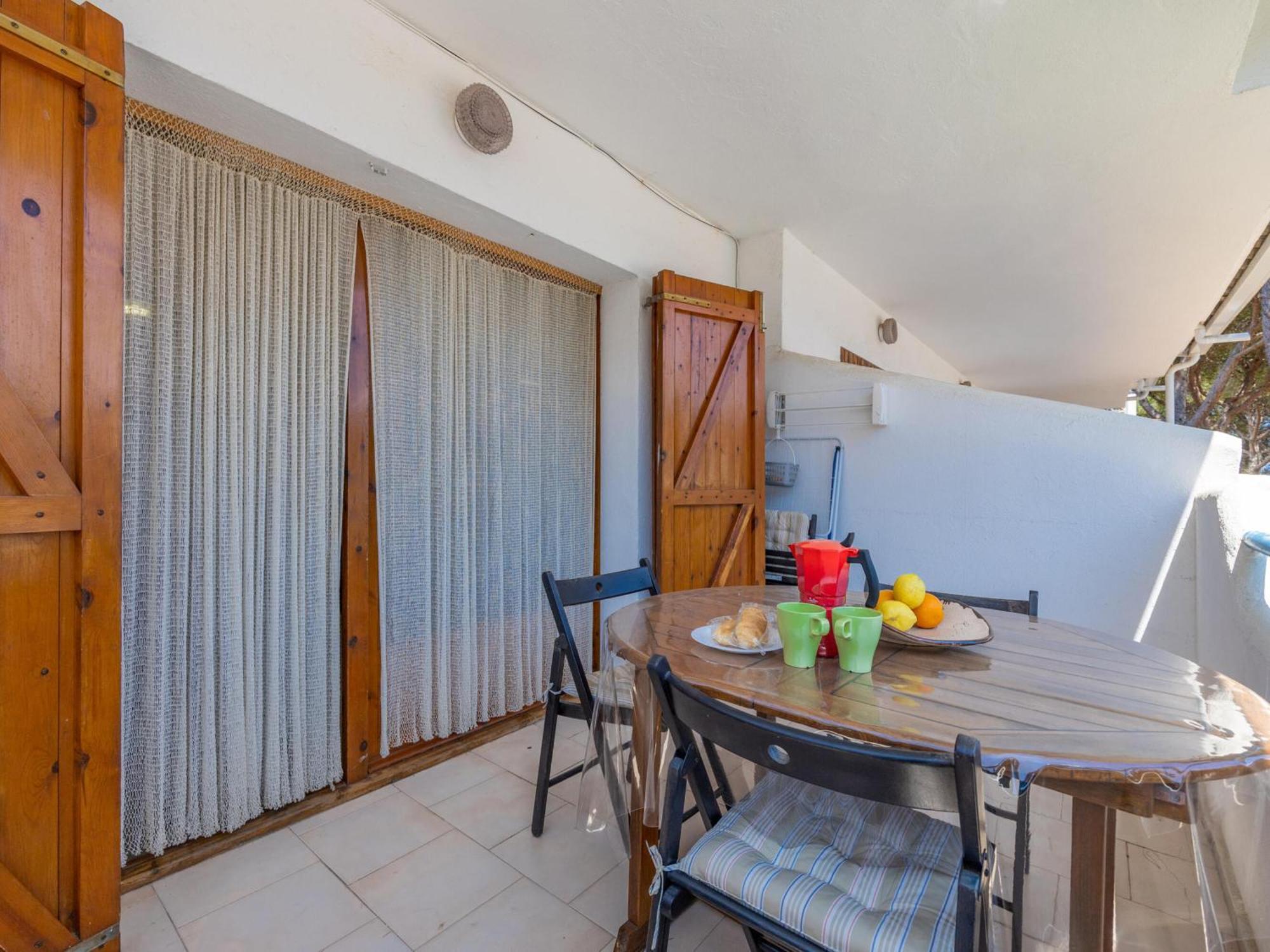 Familiar Con Piscina, Terraza Y Wifi, A 450m De La Playa De Riells, - Es-325-20 Apartamento *