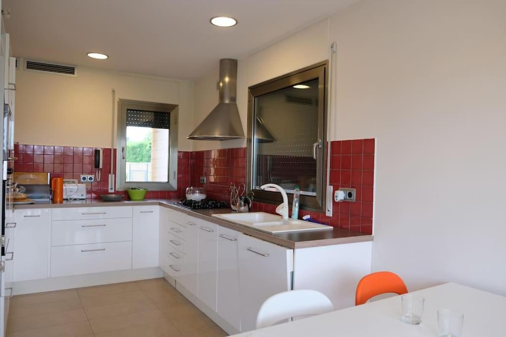 House In Girona - Emporda Apartamento Bordils