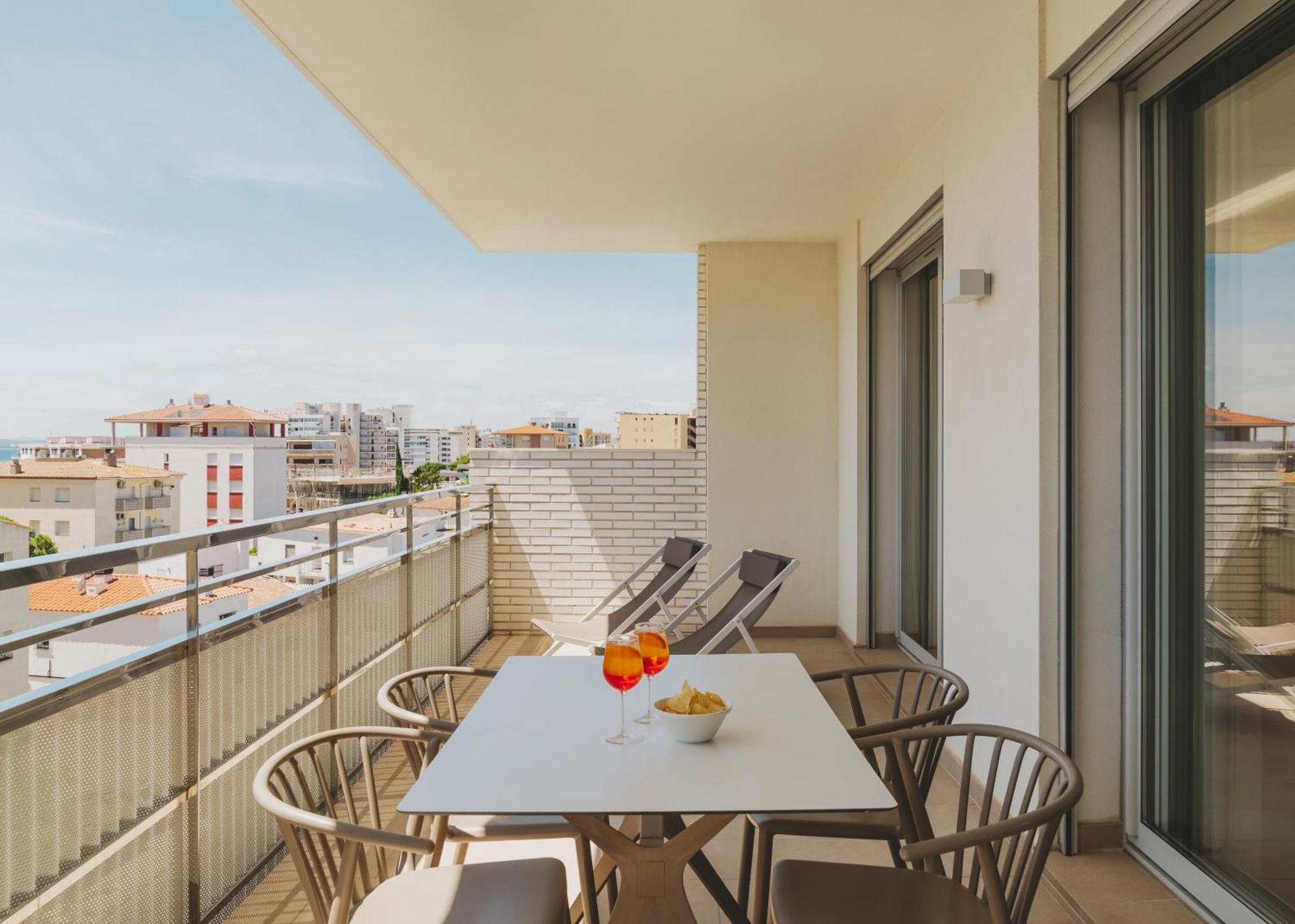 Platja Apartment