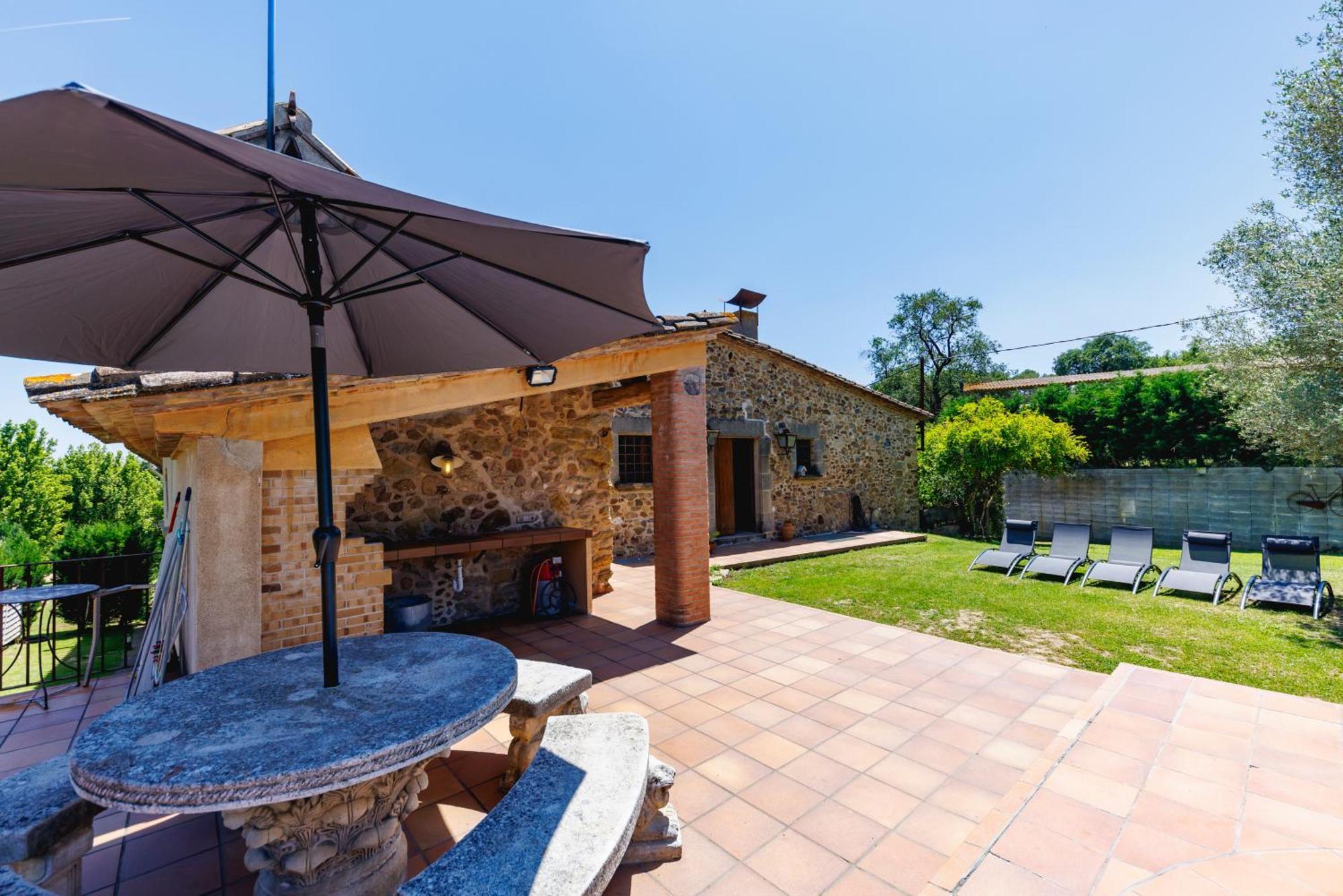 Turisme Rural - Mas - Monells * La Bisbal d'Emporda