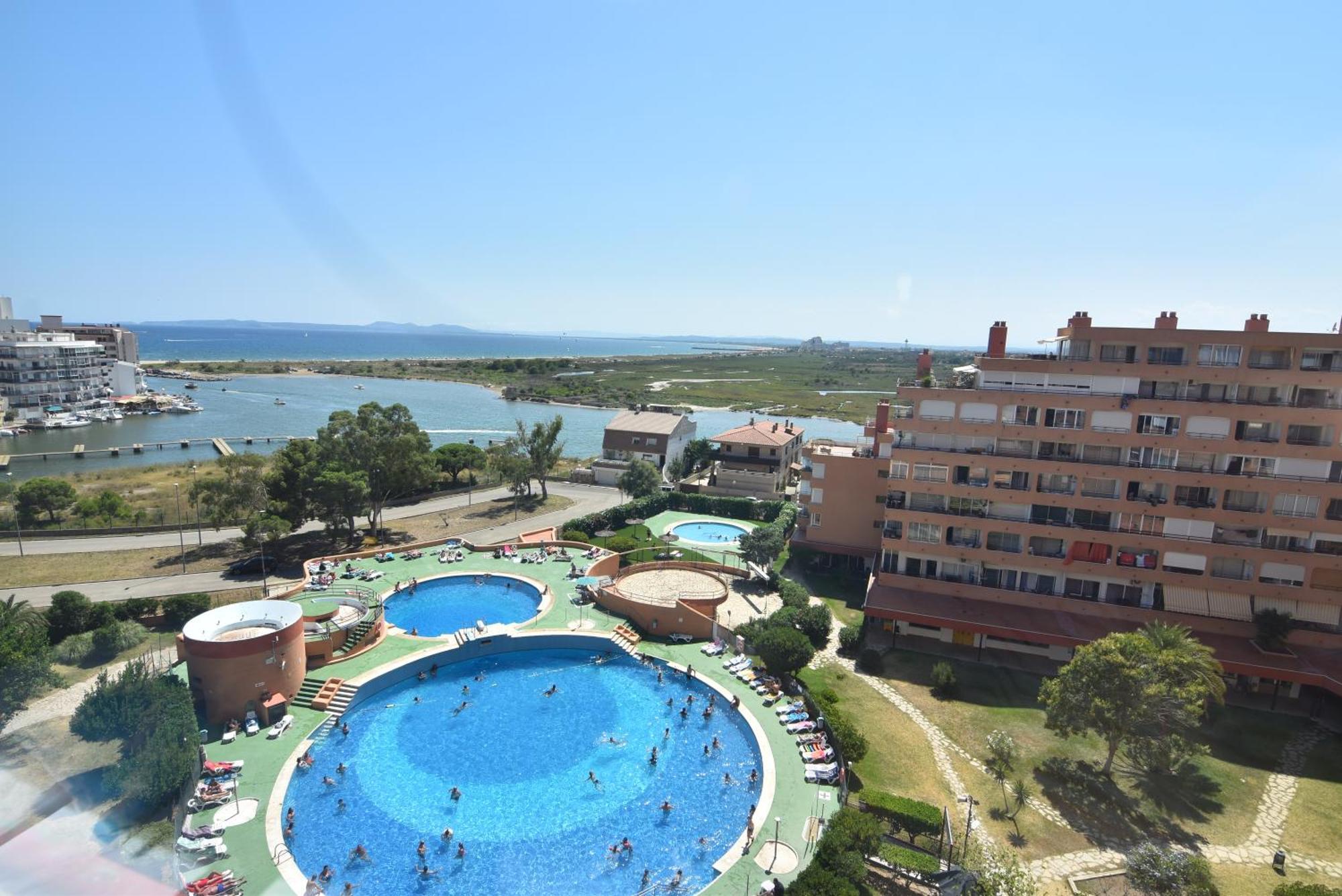 Apartamento Rnet - 600 Isla De 7-19