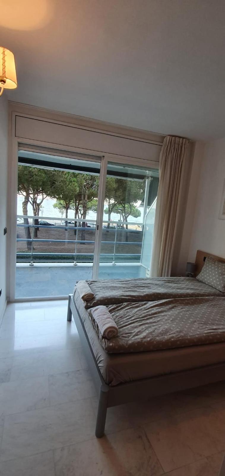 Apartamento Unique With Direct Sea View Along The In S'abanell Park