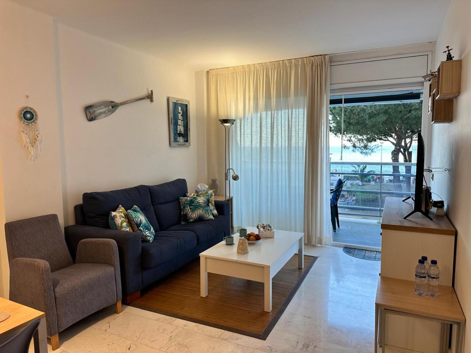 Unique With Direct Sea View Along The In S'abanell Park * Blanes