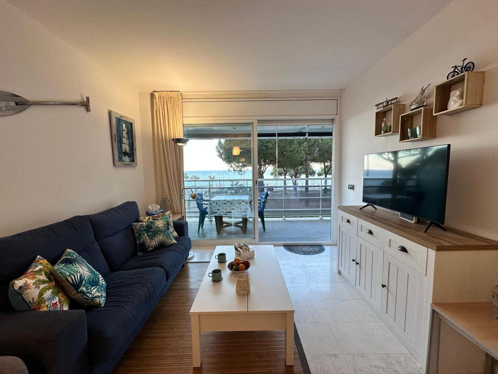 Apartamento Unique With Direct Sea View Along The In S'abanell Park *