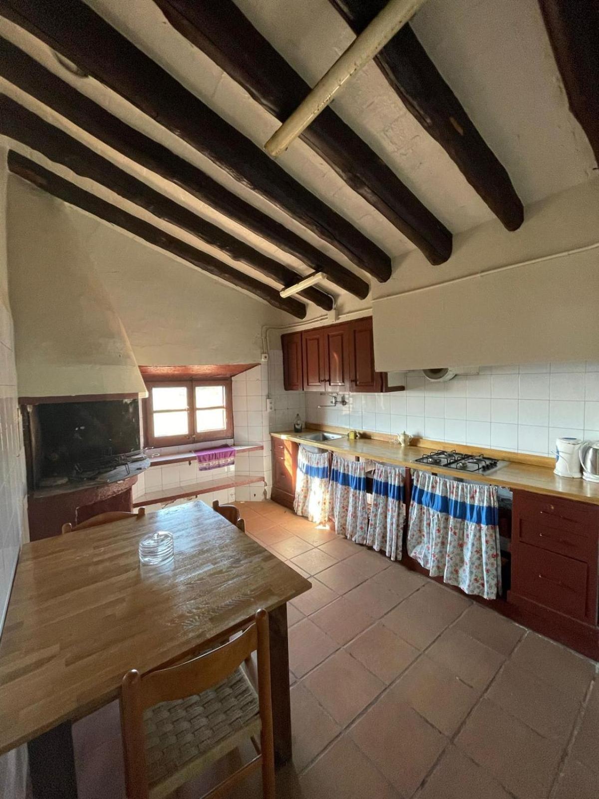 Requesens Country house *