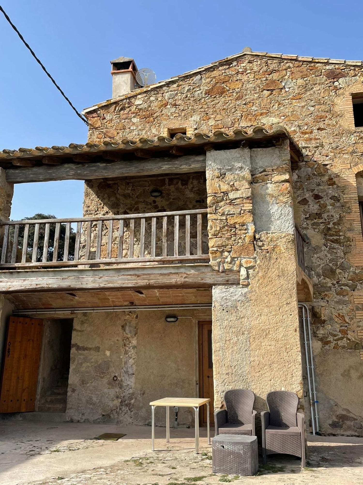 Requesens Country house La Jonquera