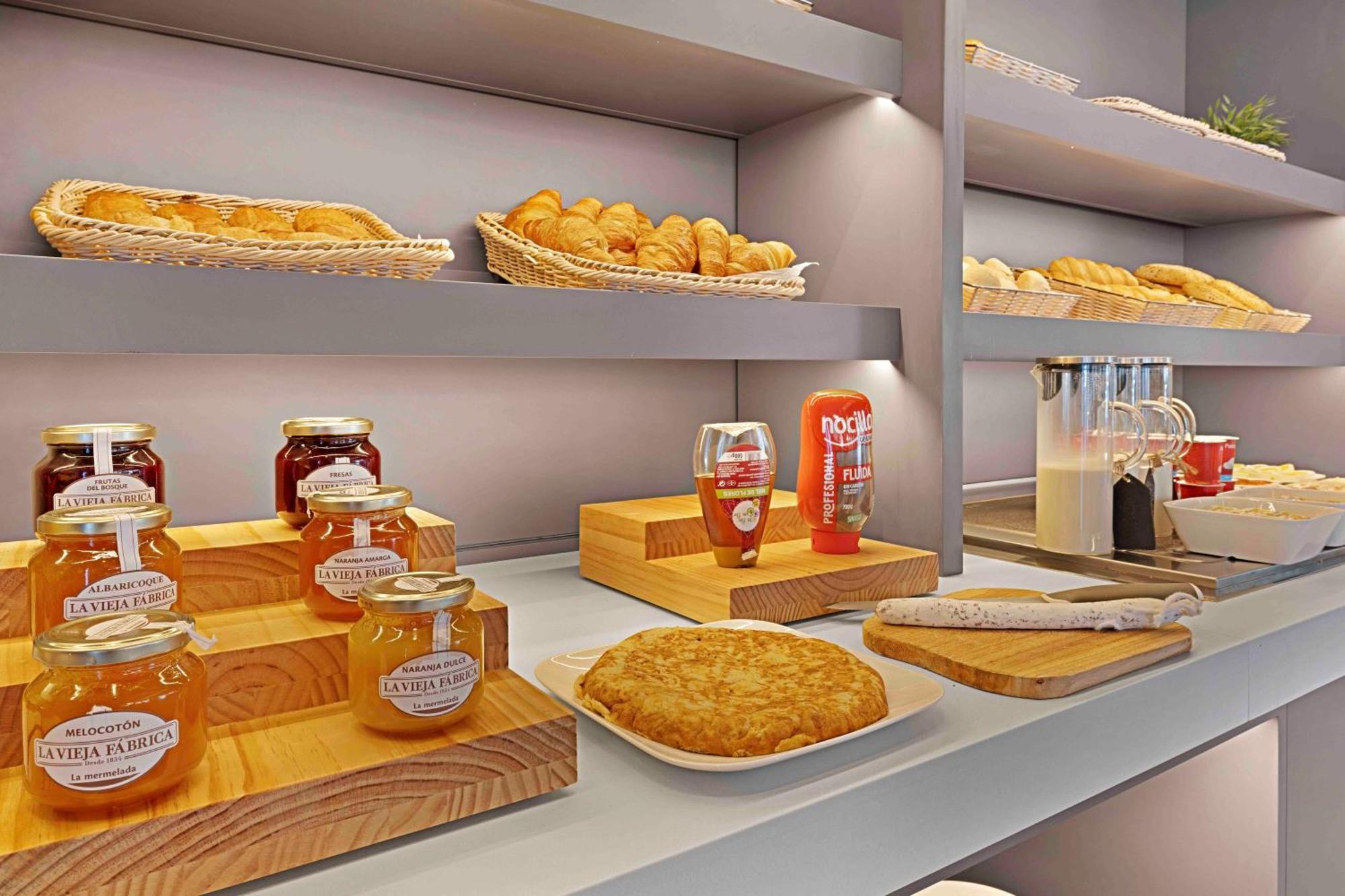 Hotel B&B Hotel Figueres Figueras