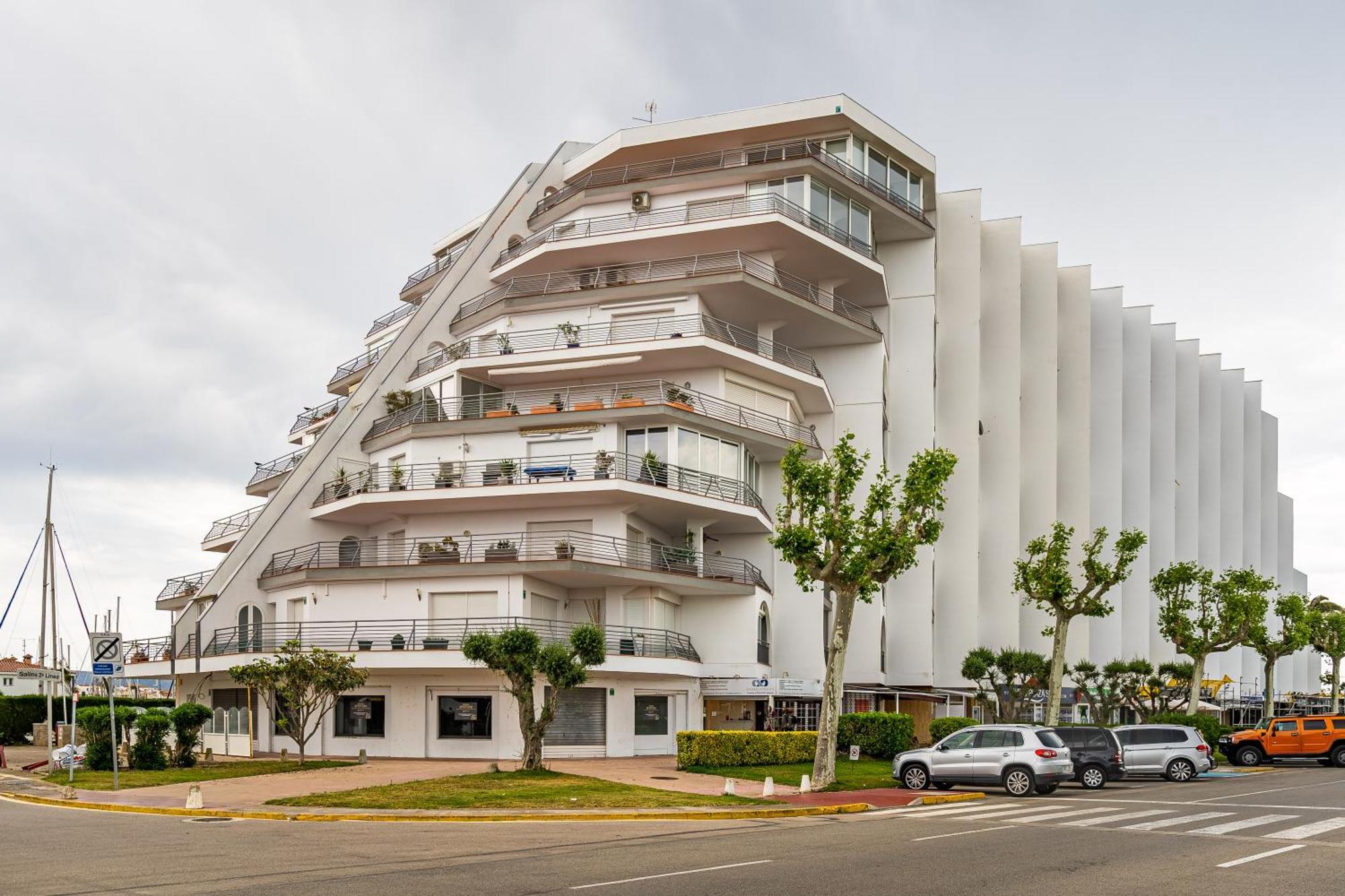 Frente Al Canal Con Terraza Apartamento Ampuriabrava