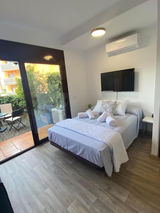 Loft, Apartment *