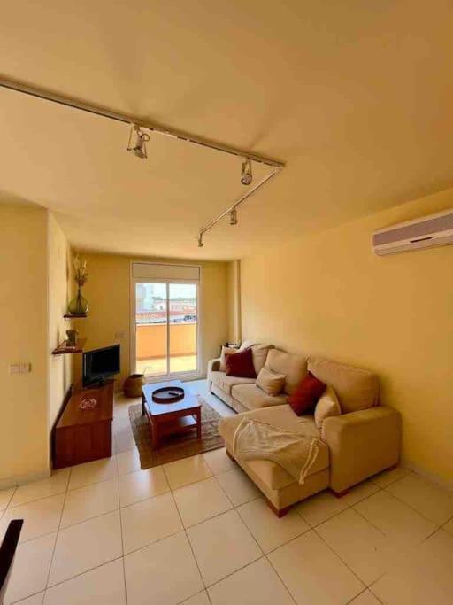 Cosy Bord De Apartment