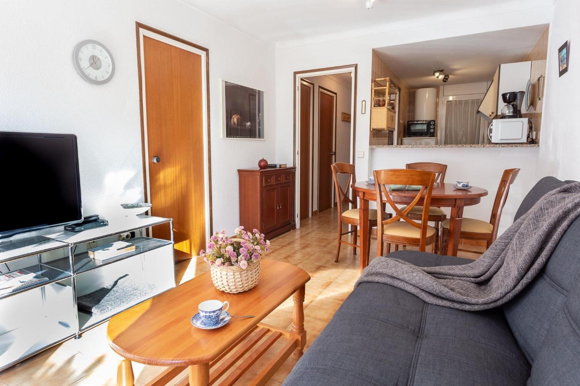 Un Jardin Apartamento L' Escala