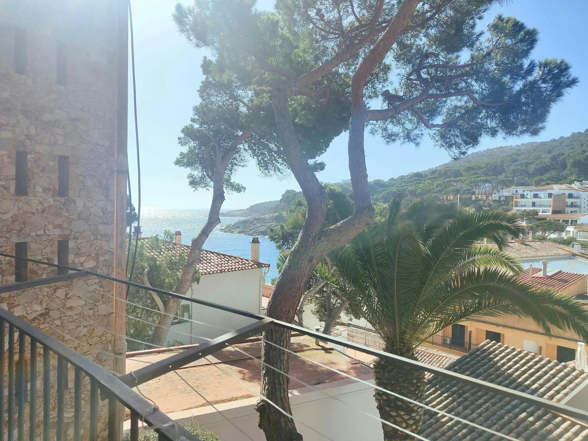Apartment T3 - Charming Seaside Escape With Stunning Views