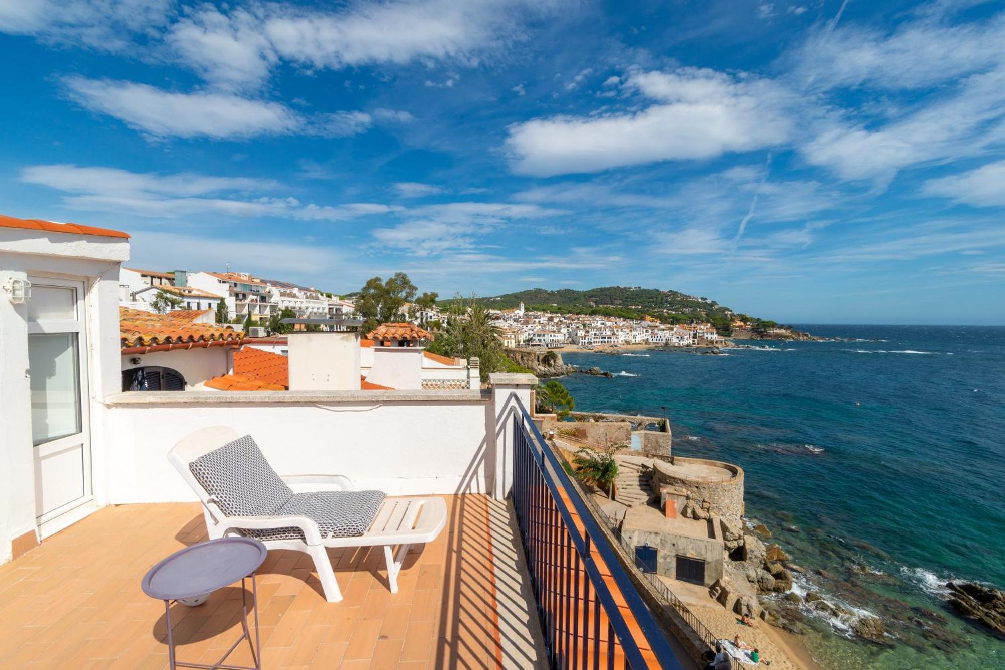 Precioso En Primera Línea De Mar En Apartamento Calella De Palafrugell