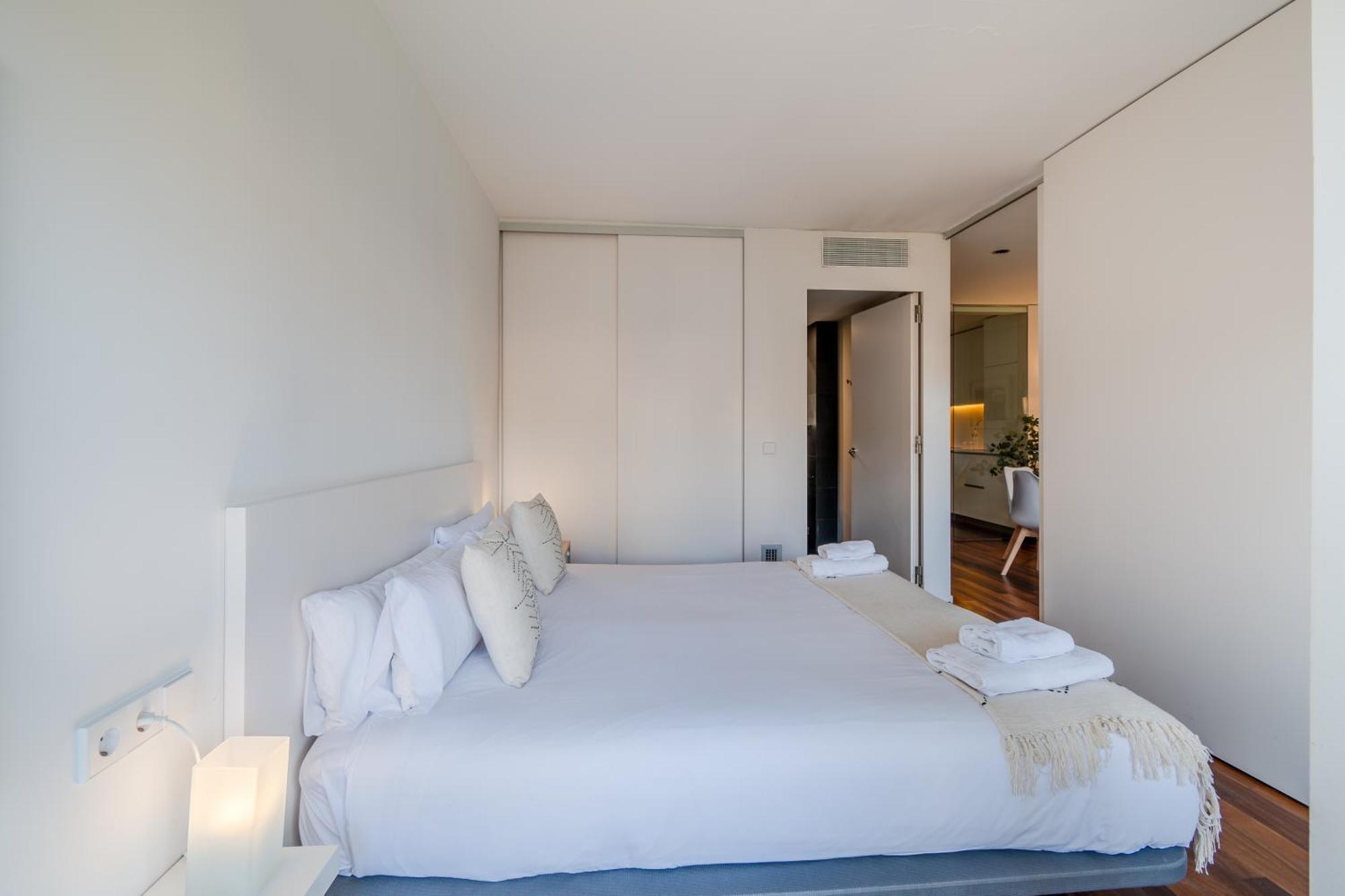 Flateli Canalejas Apartment Girona