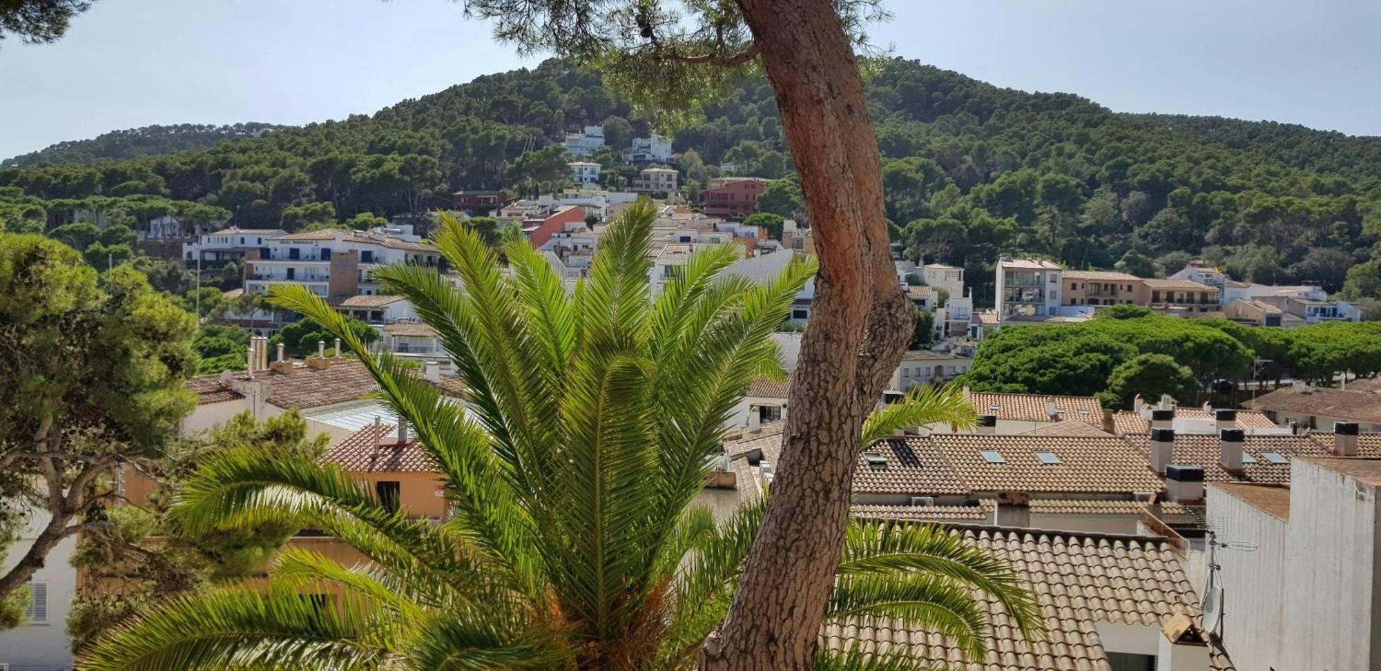 Apartment T3 - Charming Seaside Escape With Stunning Views *
