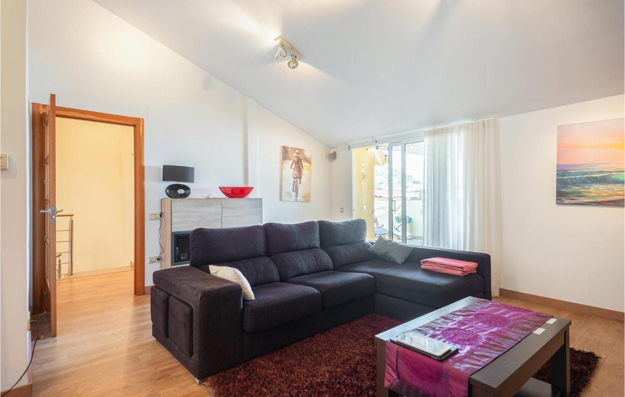 Apartamento Beautiful In With Kitchen *