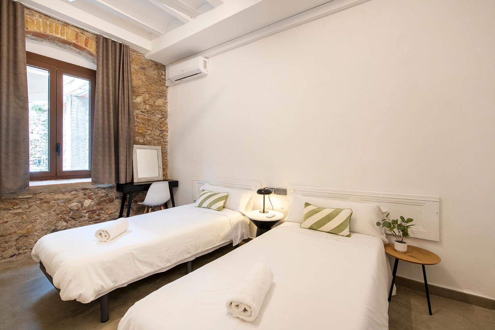 Aptw Pool In Heart Of Old Town * Girona