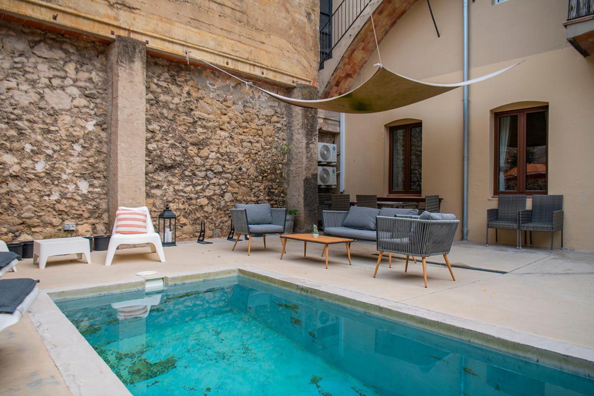 Aptw Pool In Heart Of Old Town Apartment *