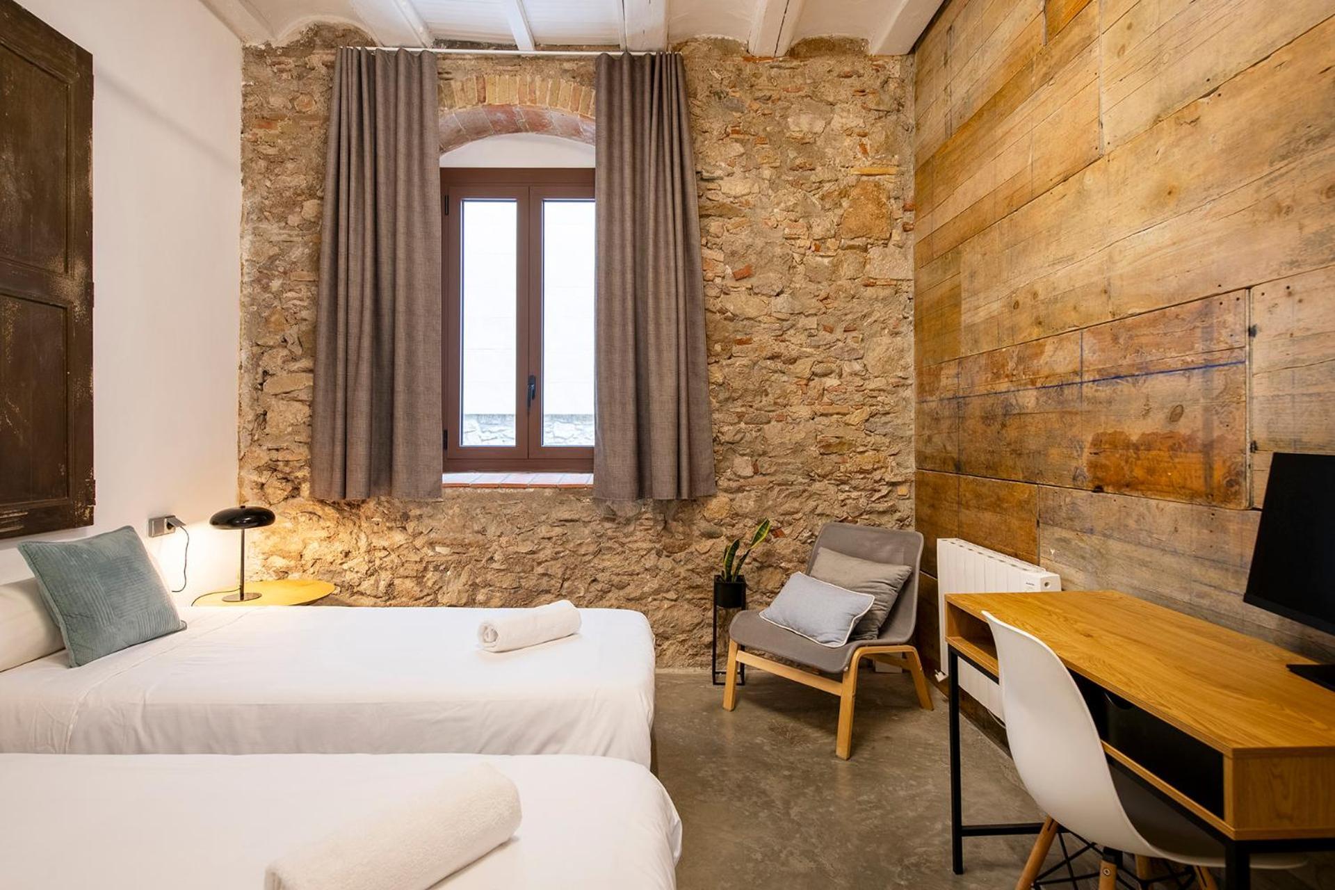 Aptw Pool In Heart Of Old Town Apartment Girona