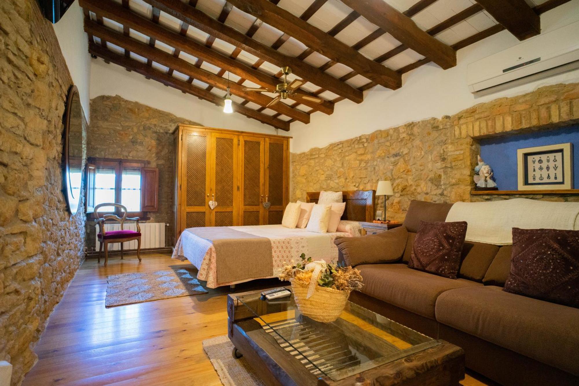 Mas Rabiol -costa Brava-emporda-only Adults Hotel Peratallada