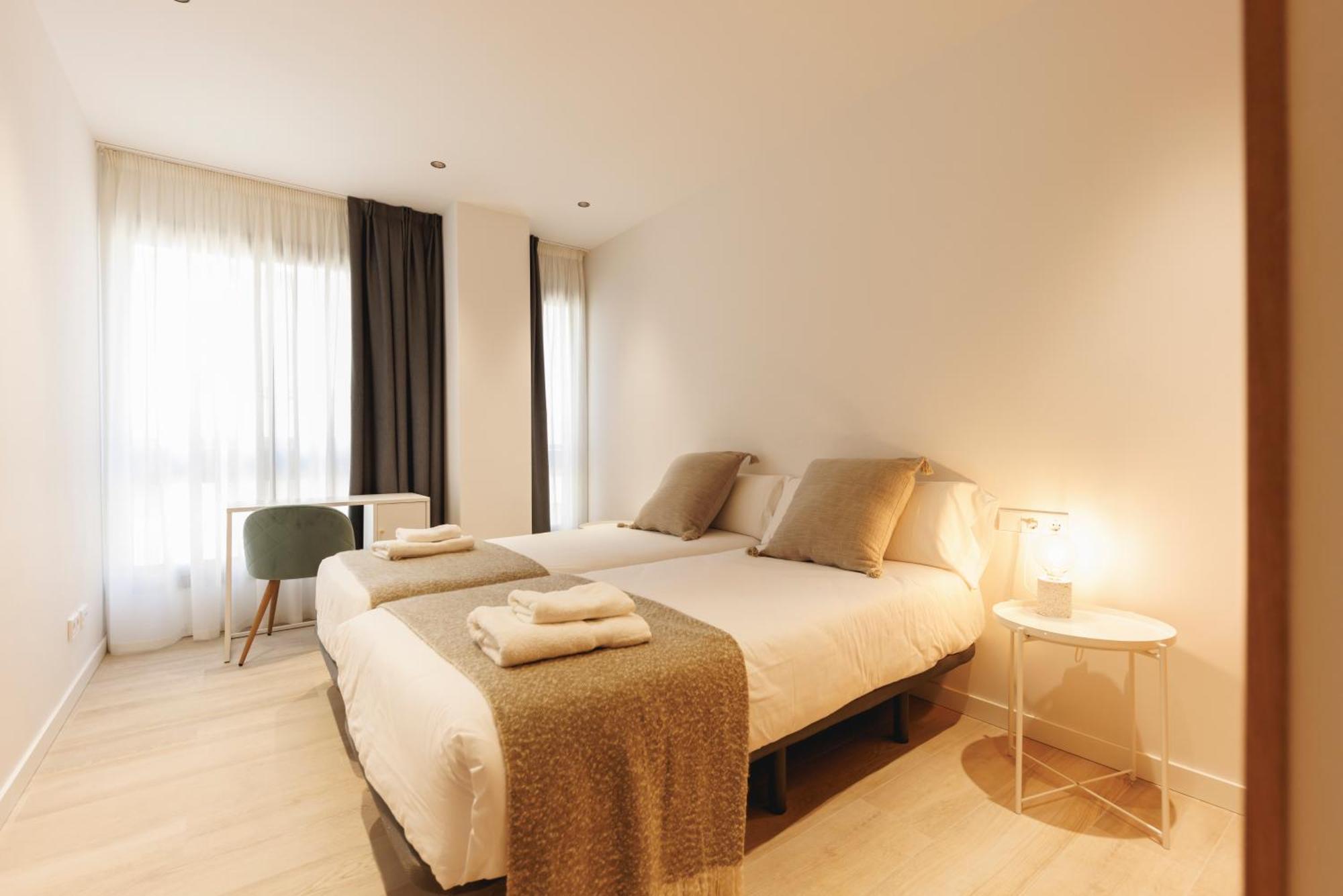 Bravissimo Centre, Modern 2-bedroom * Girona
