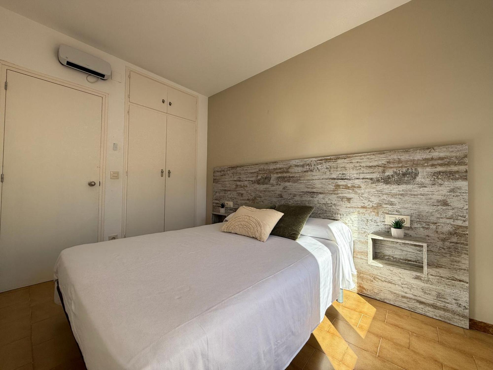 Agi Sant Jordi Apartment *