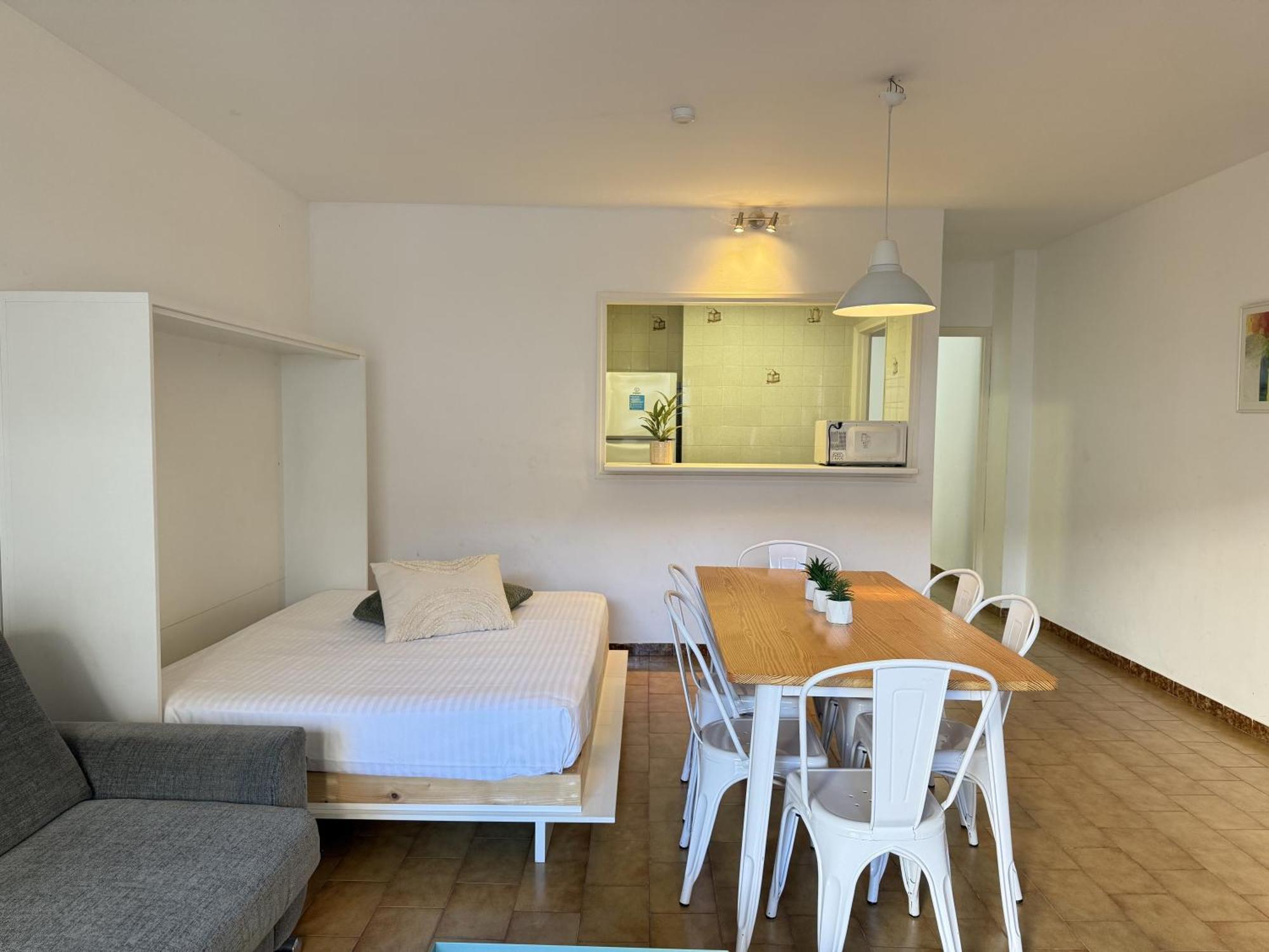 Agi Sant Jordi Apartment *