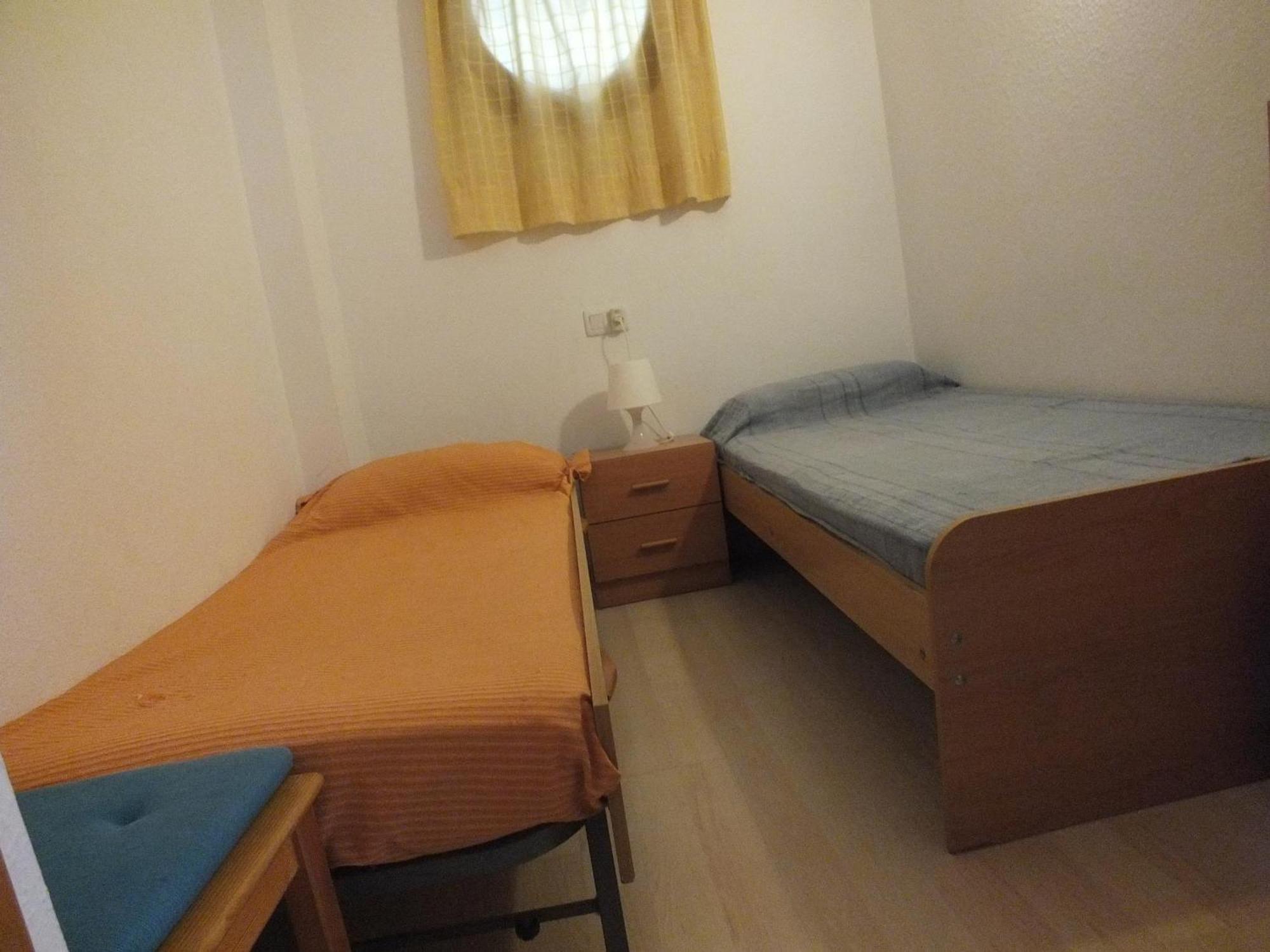 Apartment En Port Canigo, Roses: 2 Hab, Terraza, Piscina Comunitaria. - Es-204-29