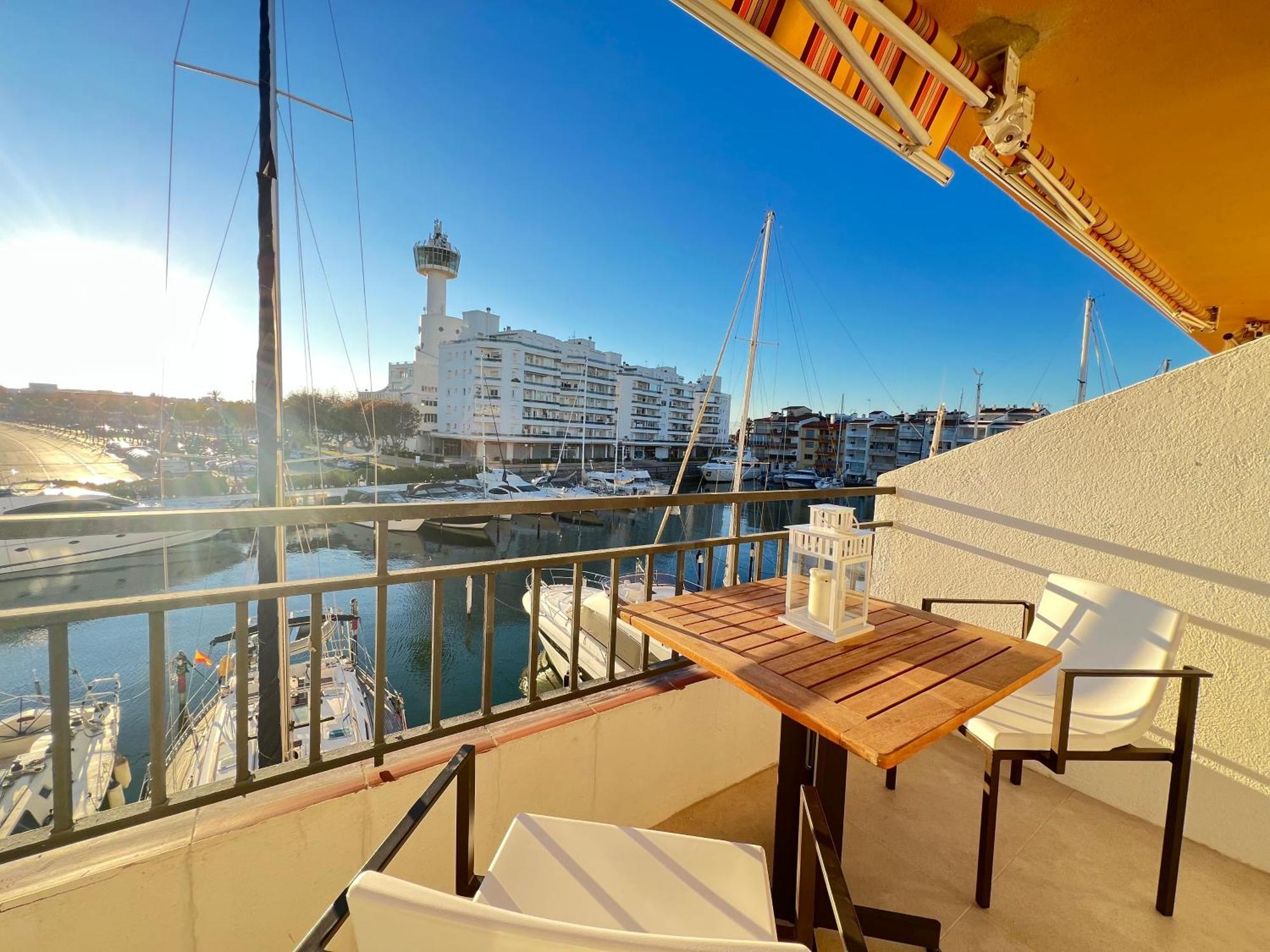 Apartment Estudio Frente Al Canal Con Terraza