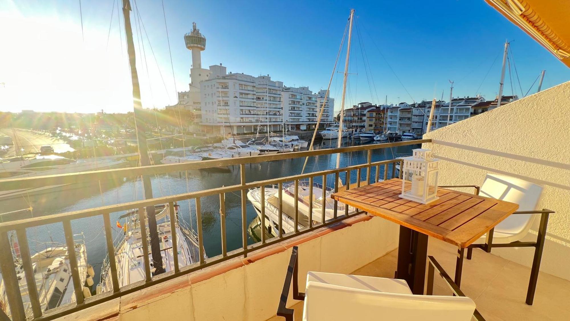 Apartment Estudio Frente Al Canal Con Terraza Empuriabrava