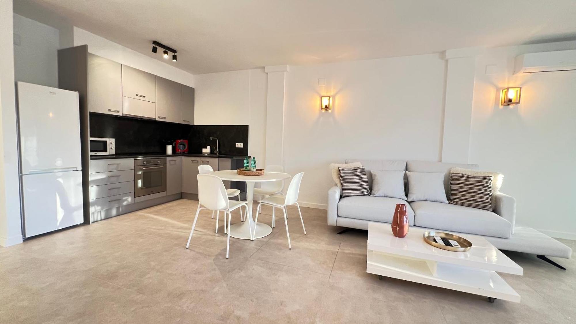 Estudio Frente Al Canal Con Terraza Empuriabrava