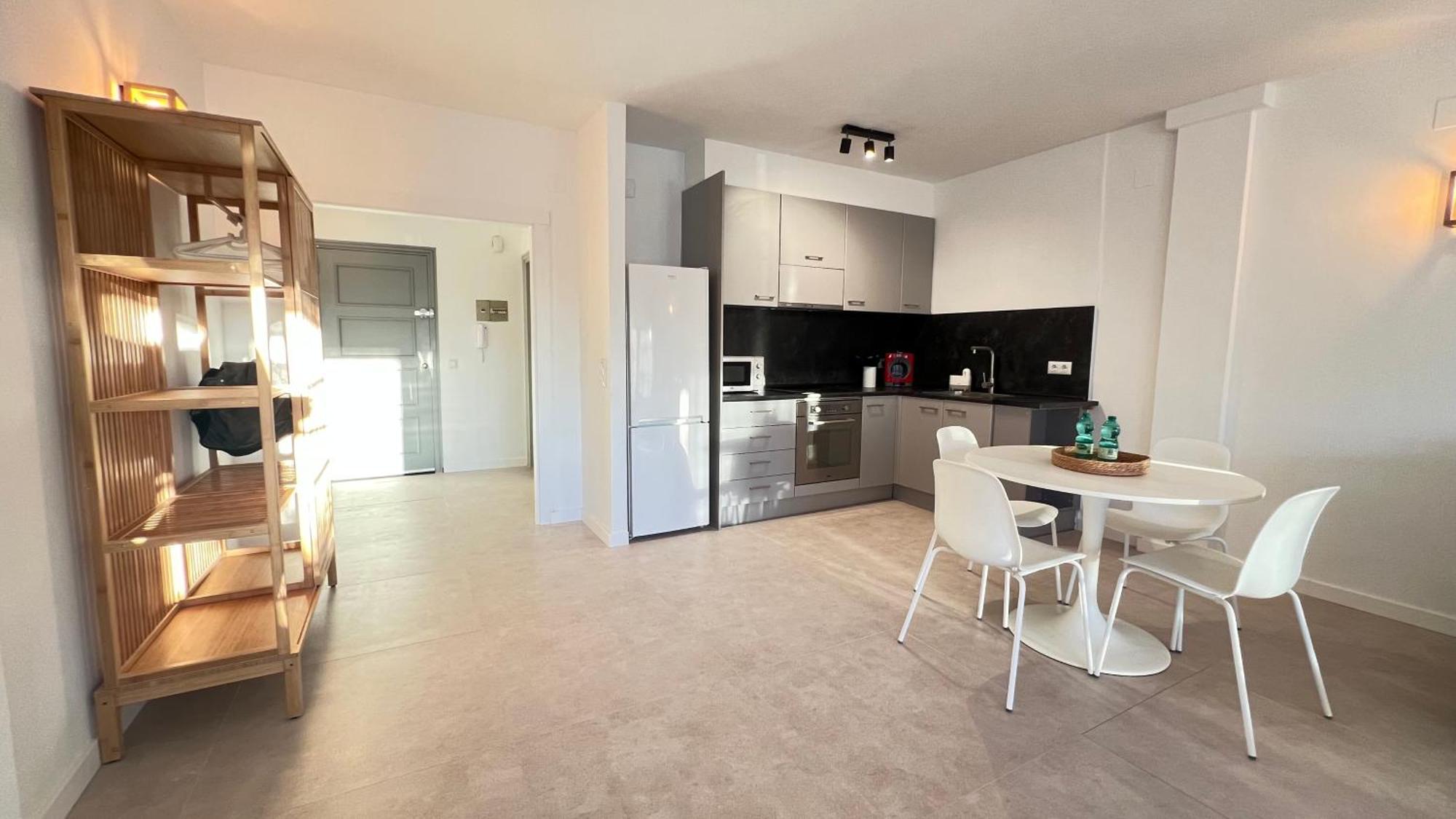 Estudio Frente Al Canal Con Terraza Empuriabrava