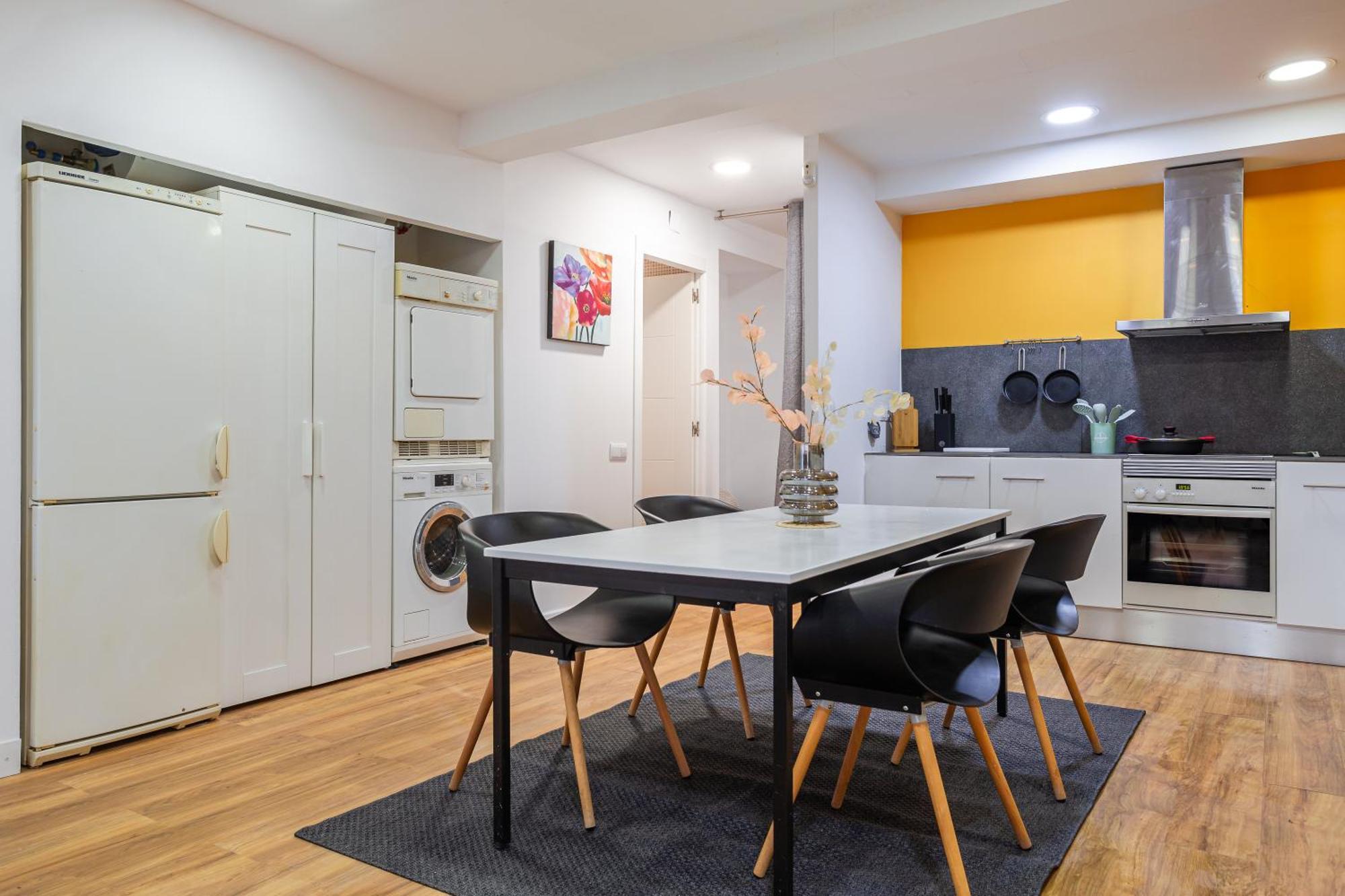 Orange Loft, Posibilidad De Parking * Girona