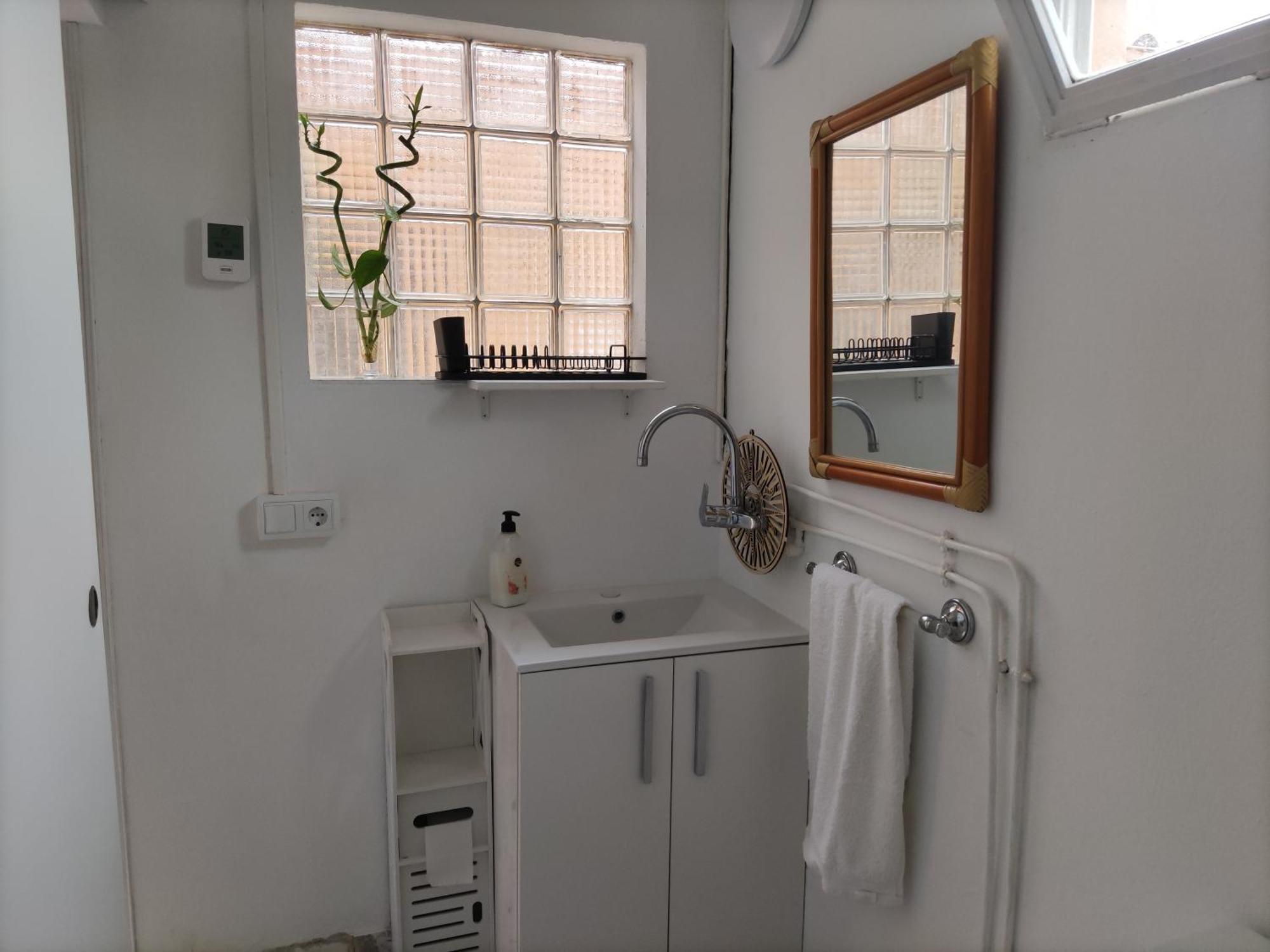 The Anex Reformado Recientemente Apartment