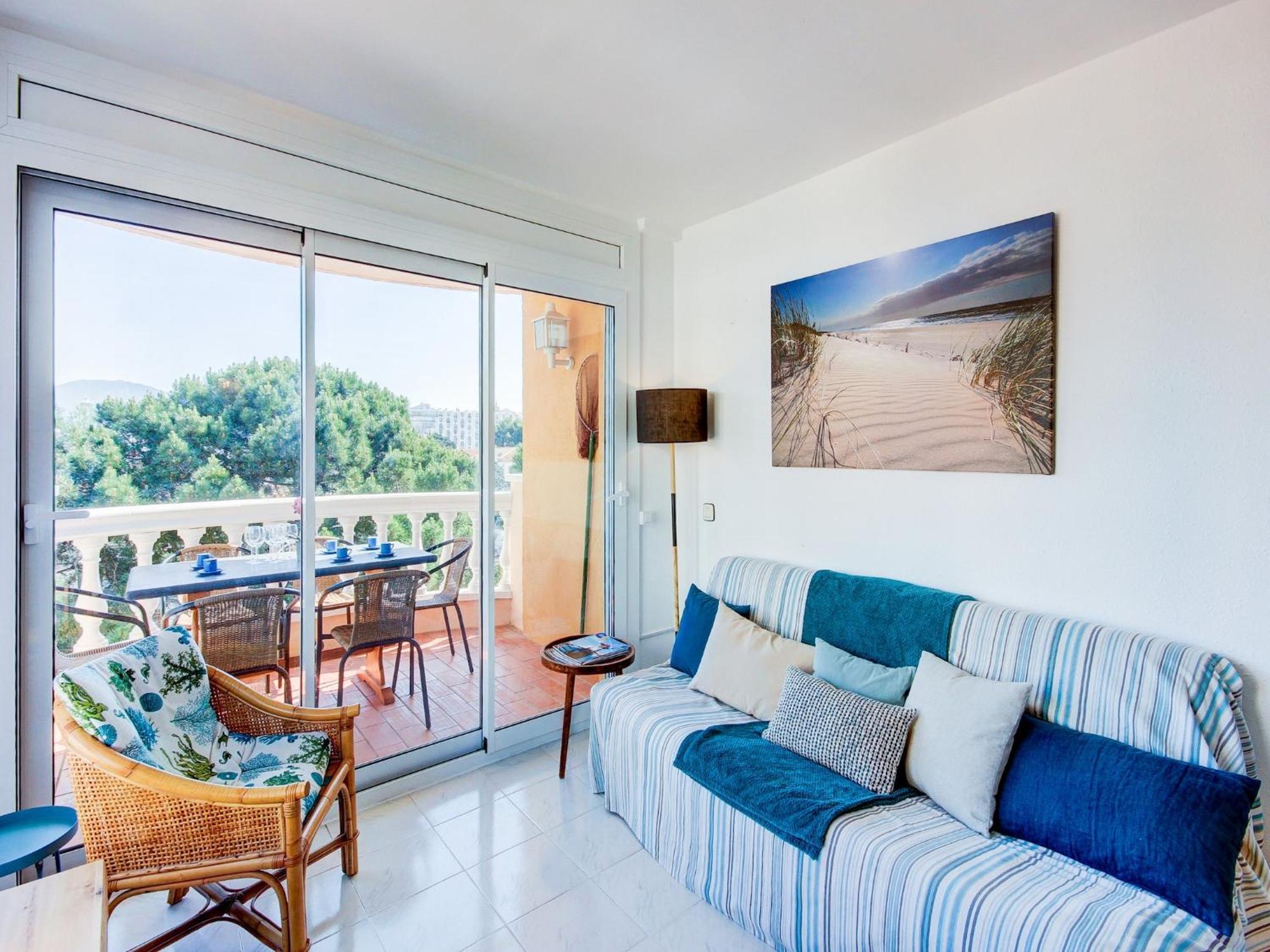 With Mountain Views Apartamento Ampuriabrava
