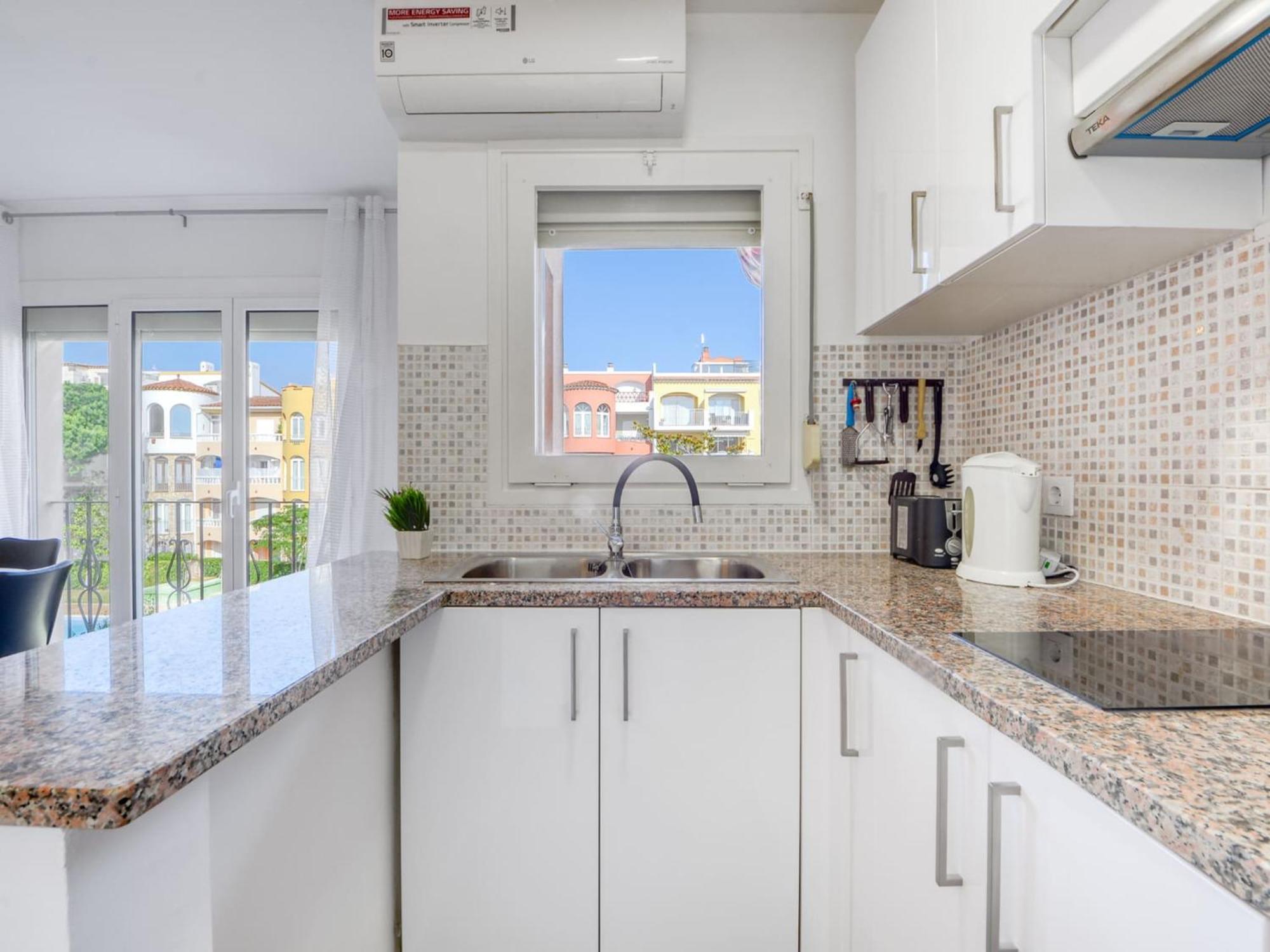 Charming Near Apartamento Ampuriabrava