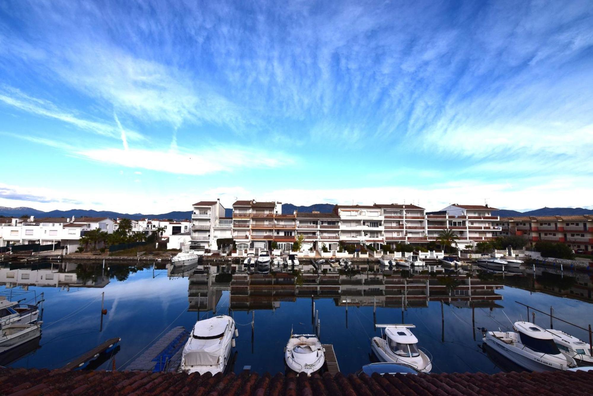 418-apartamento Vistas Al Canal Empuriabrava