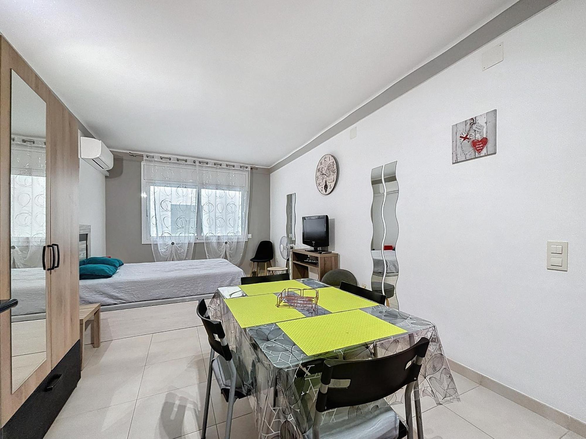 Pi Y Sunyer 8 4 - Estudio A 50 M De La Playa Roses