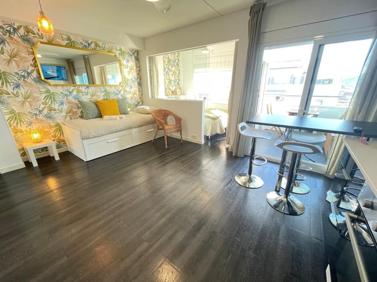 Apartamento With A Lot Of *