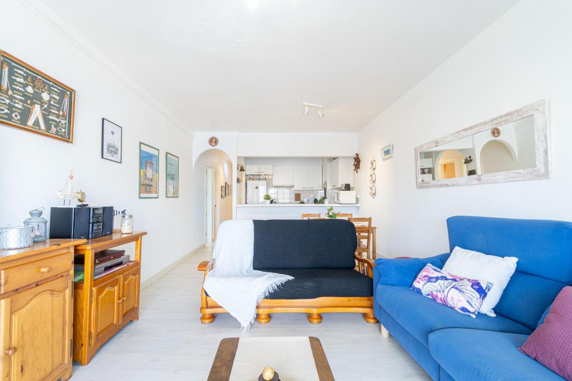 Apart-rent Sant Maurici 0136 Apartment *