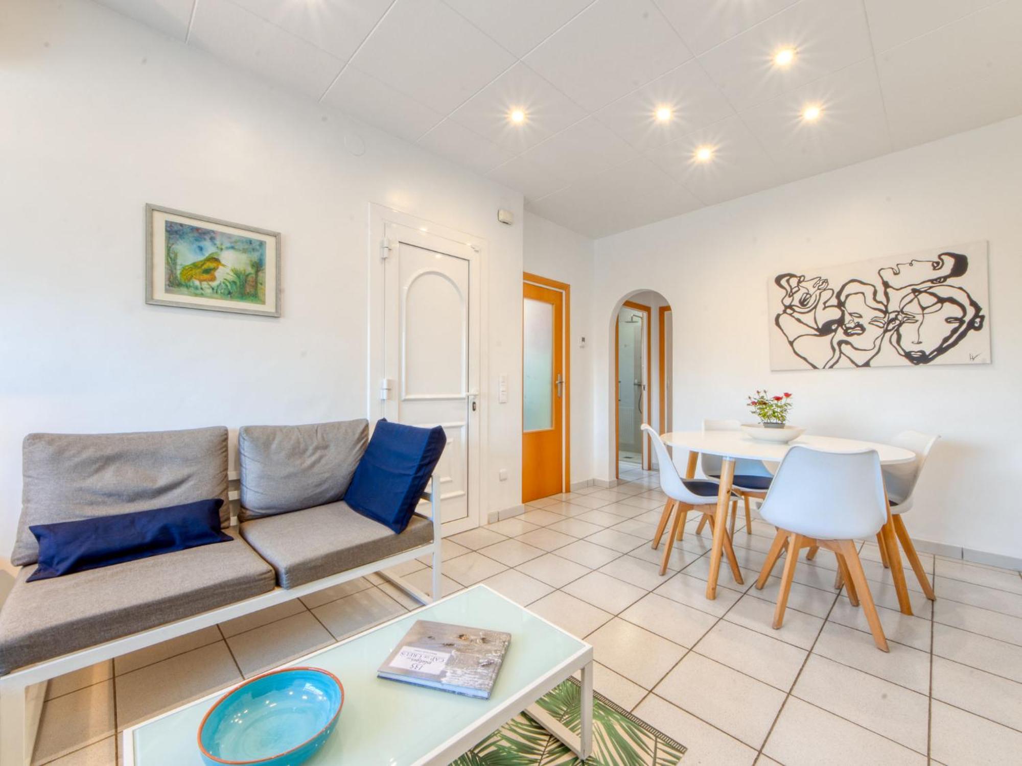 House By Interhome Ampuriabrava
