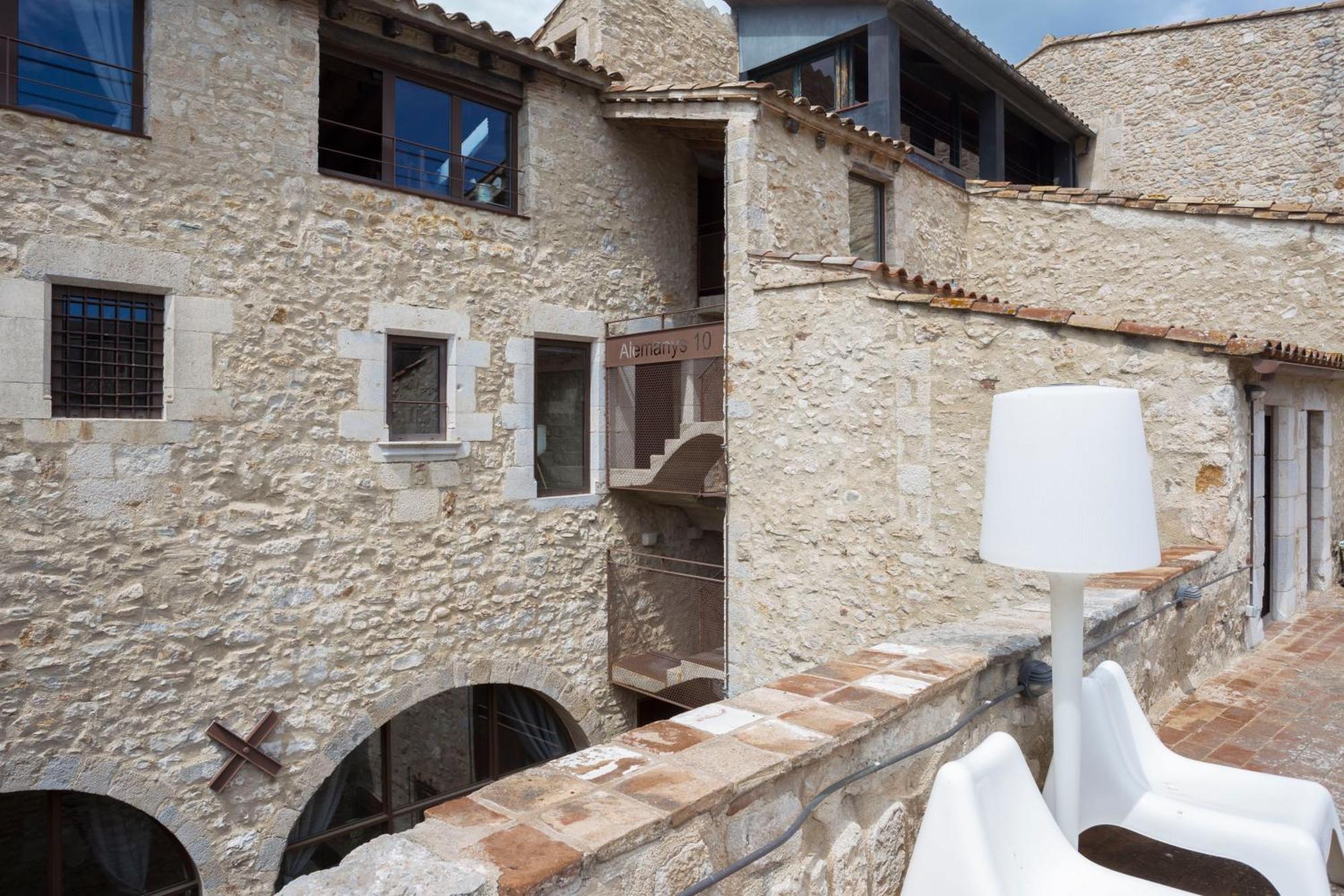 Aparthotel As Palau Dels Alemanys Boutique Monument Girona