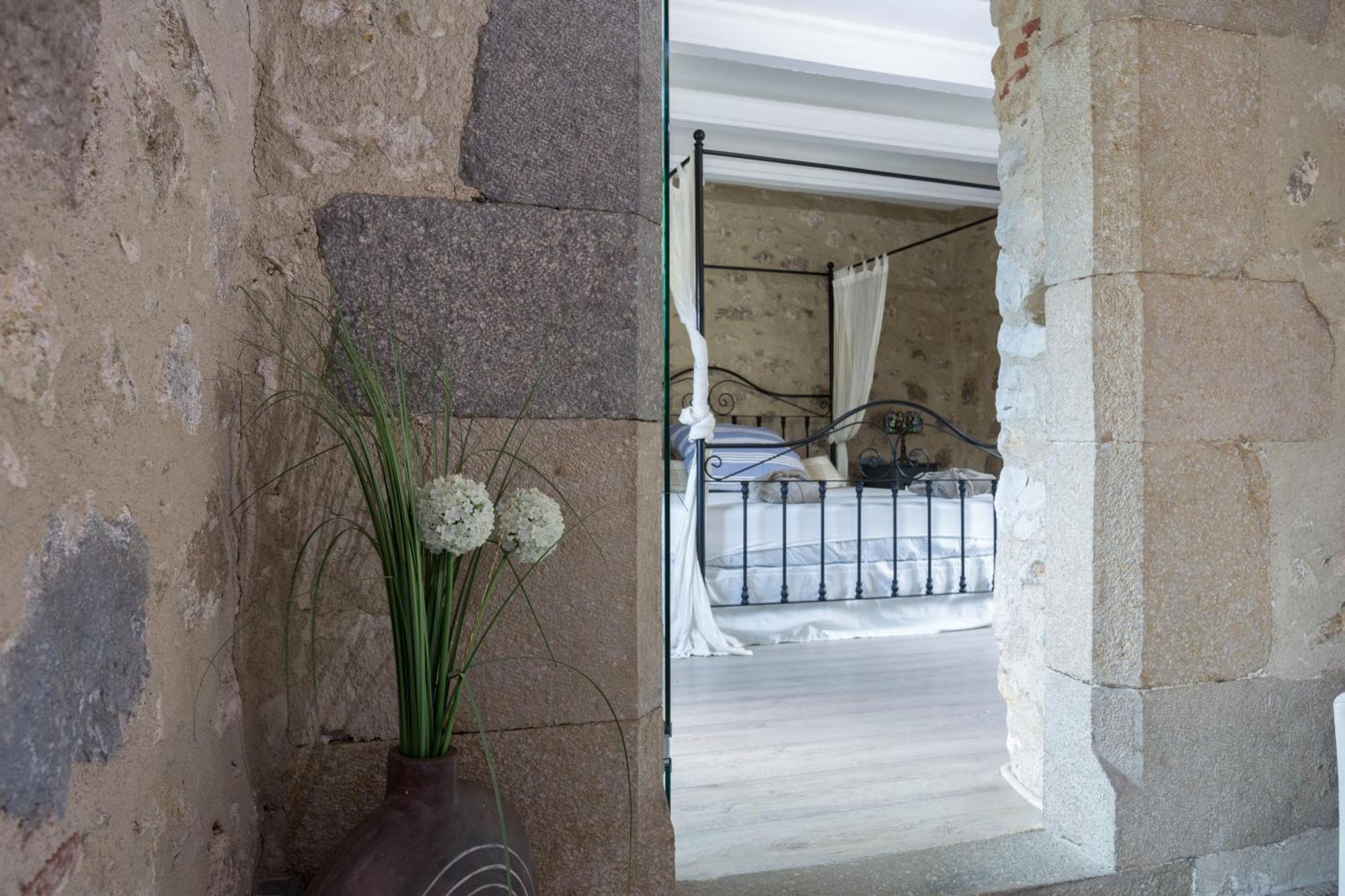 As Palau Dels Alemanys Boutique Monument Aparthotel 3*