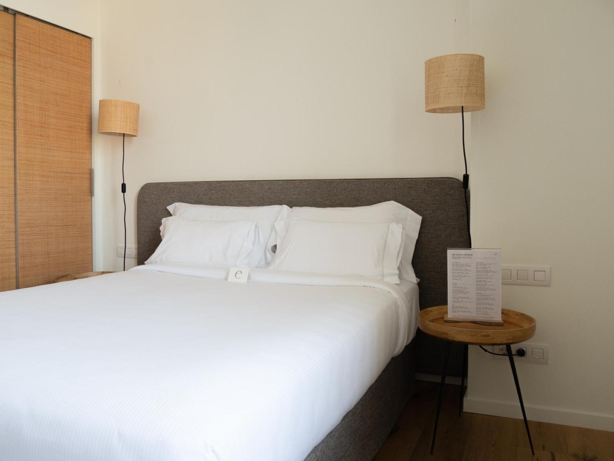 Hotel Empúries 4*