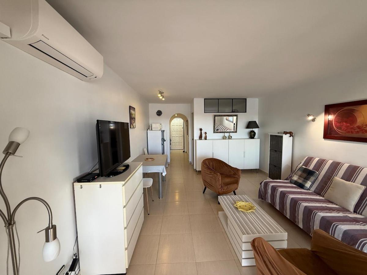 Apartamento Awaydays - Pg 3-3 - Al Canal Con Wi-fi Ampuriabrava