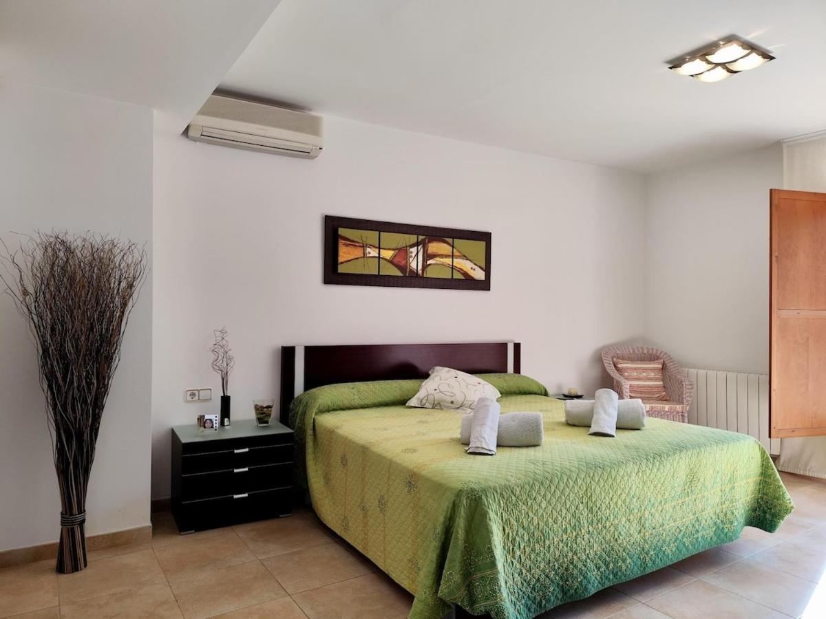 Apartment Large Floor With Communal Pool