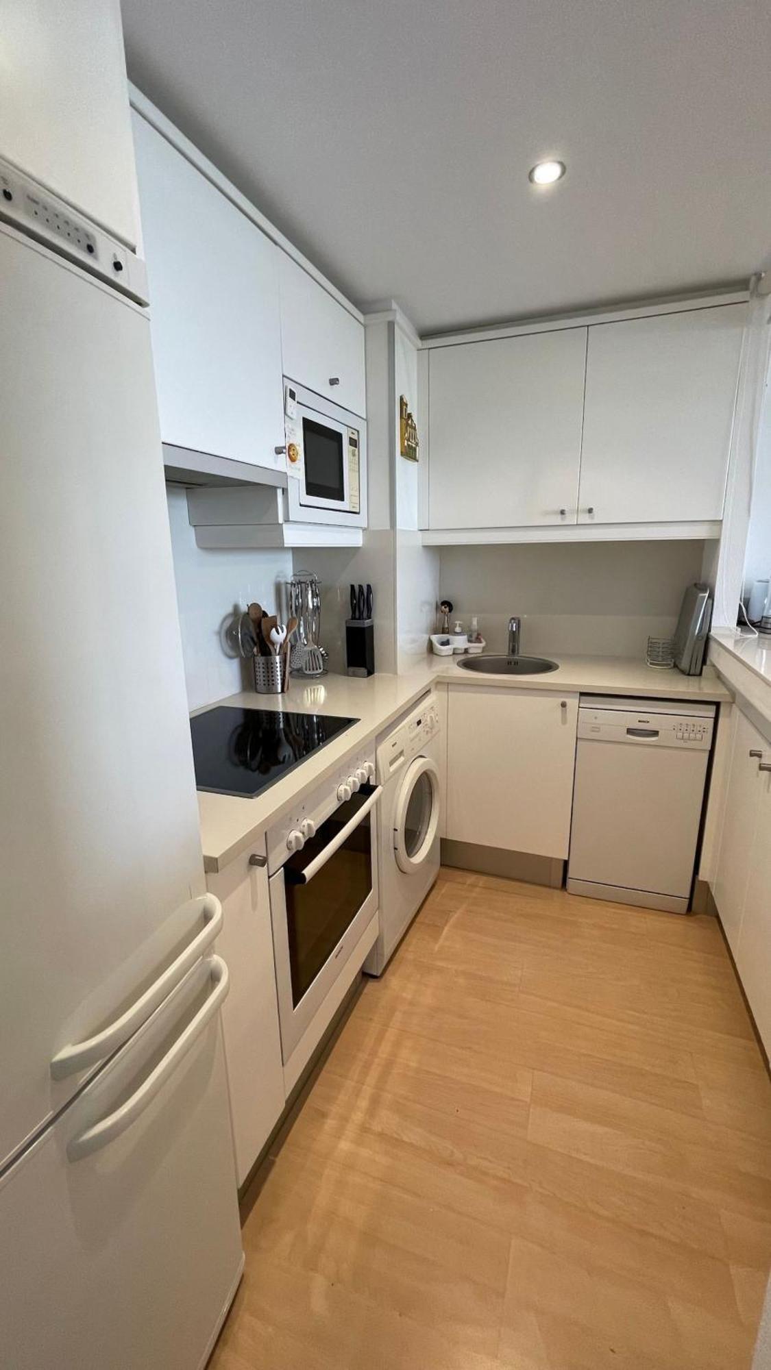 Apartment Precioso En Complejo De Al Standing Roses