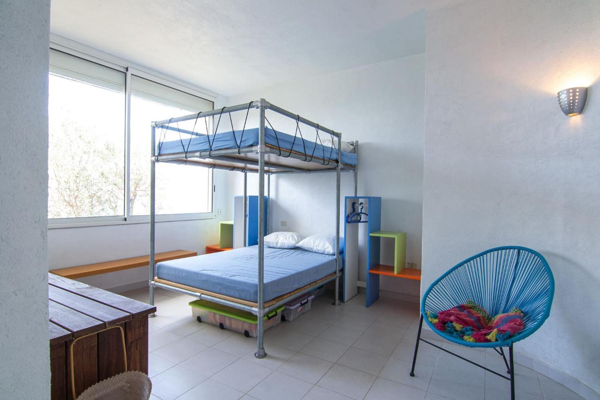 Alco En Con Vistas Preciosas Del Mar Holiday home Roses