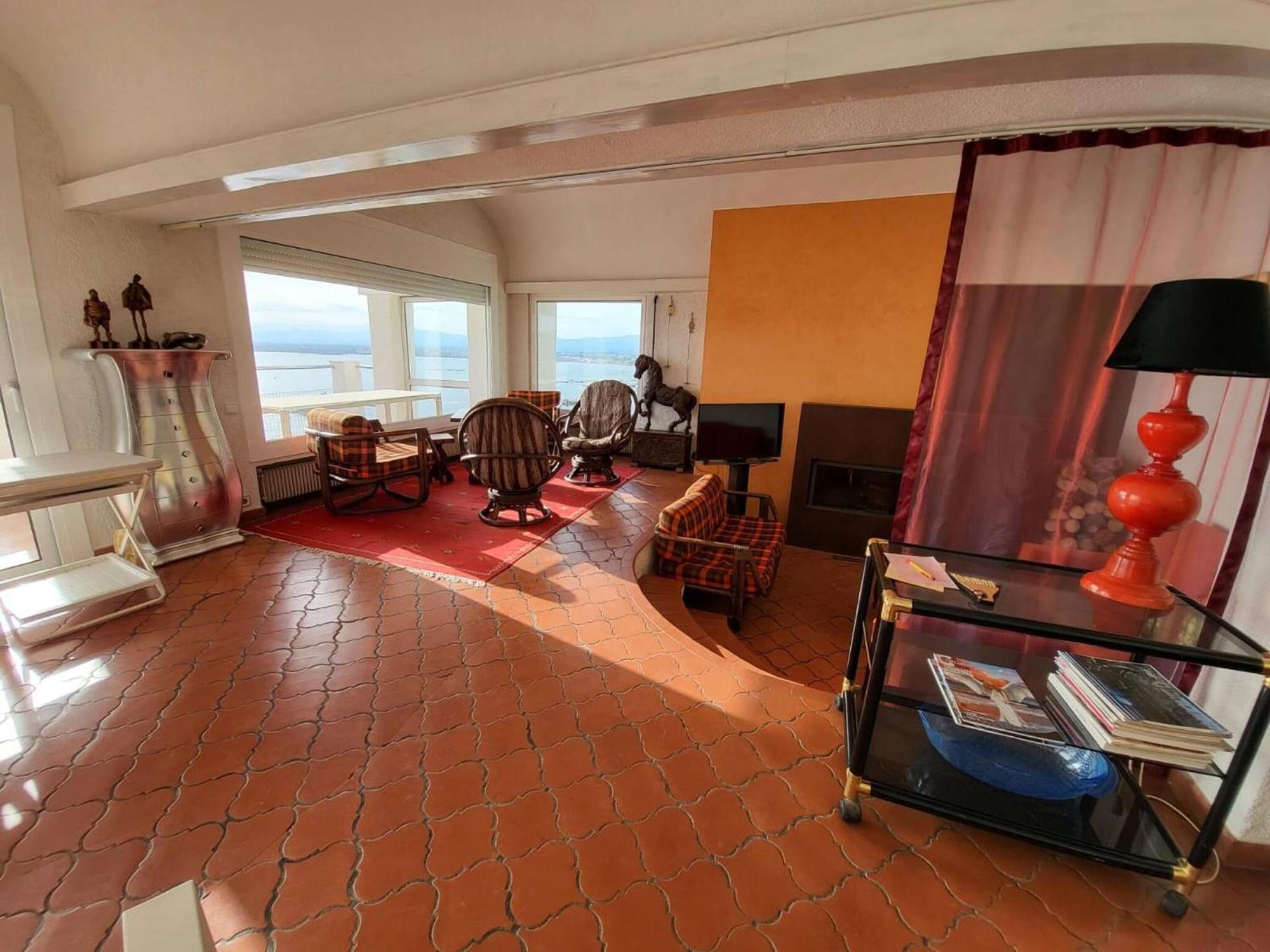 Alco En Con Vistas Preciosas Del Mar Holiday home *