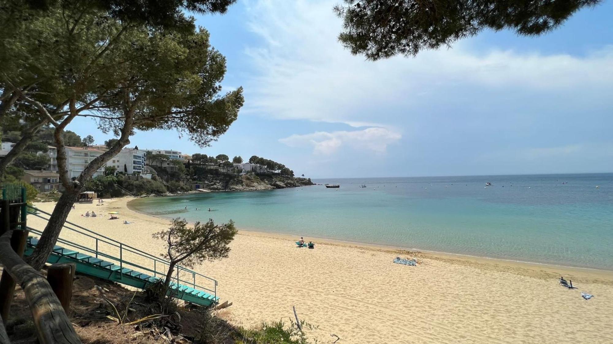 En Primera Linea Con Acceso Directo A La Playa En La Almadrava * Rosas